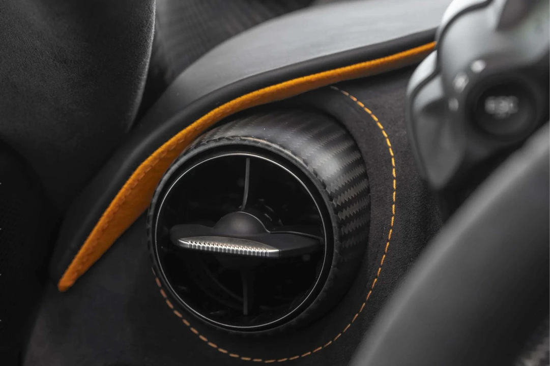 2024 McLaren 750S - Image 23 of 31