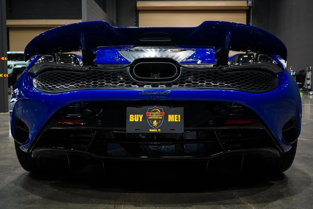 2024 McLaren 750S Spider - Image 6 of 31