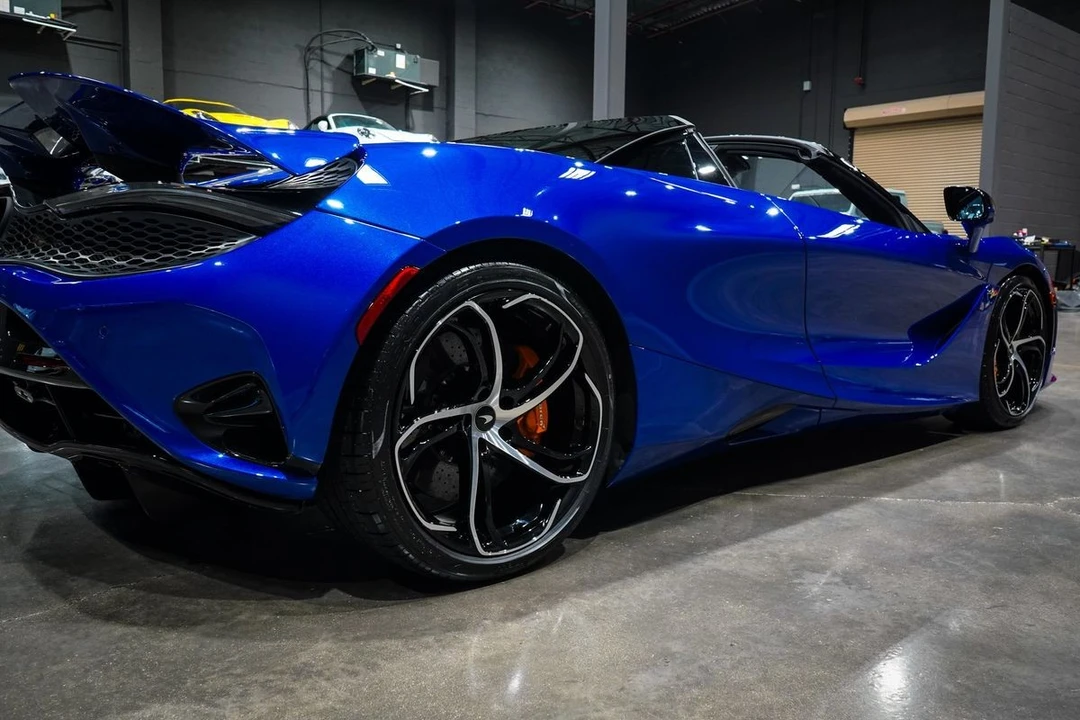 2024 McLaren 750S Spider - Image 20 of 31