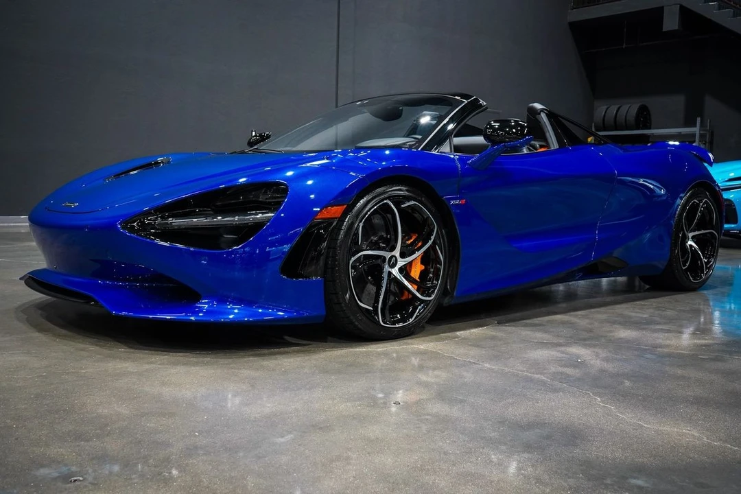 2024 McLaren 750S Spider - Image 12 of 31
