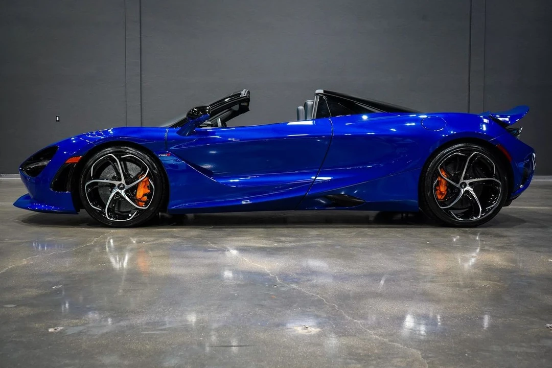 2024 McLaren 750S Spider - Image 4 of 31