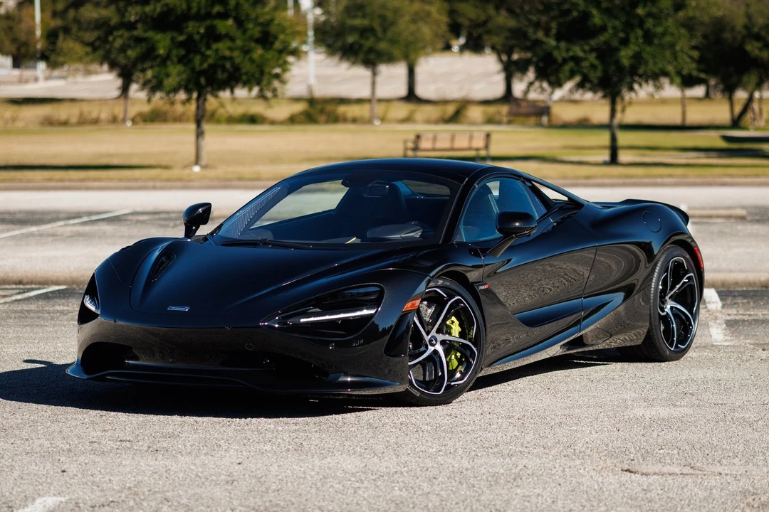 2024 McLaren 750S Spider - Image 5 of 12