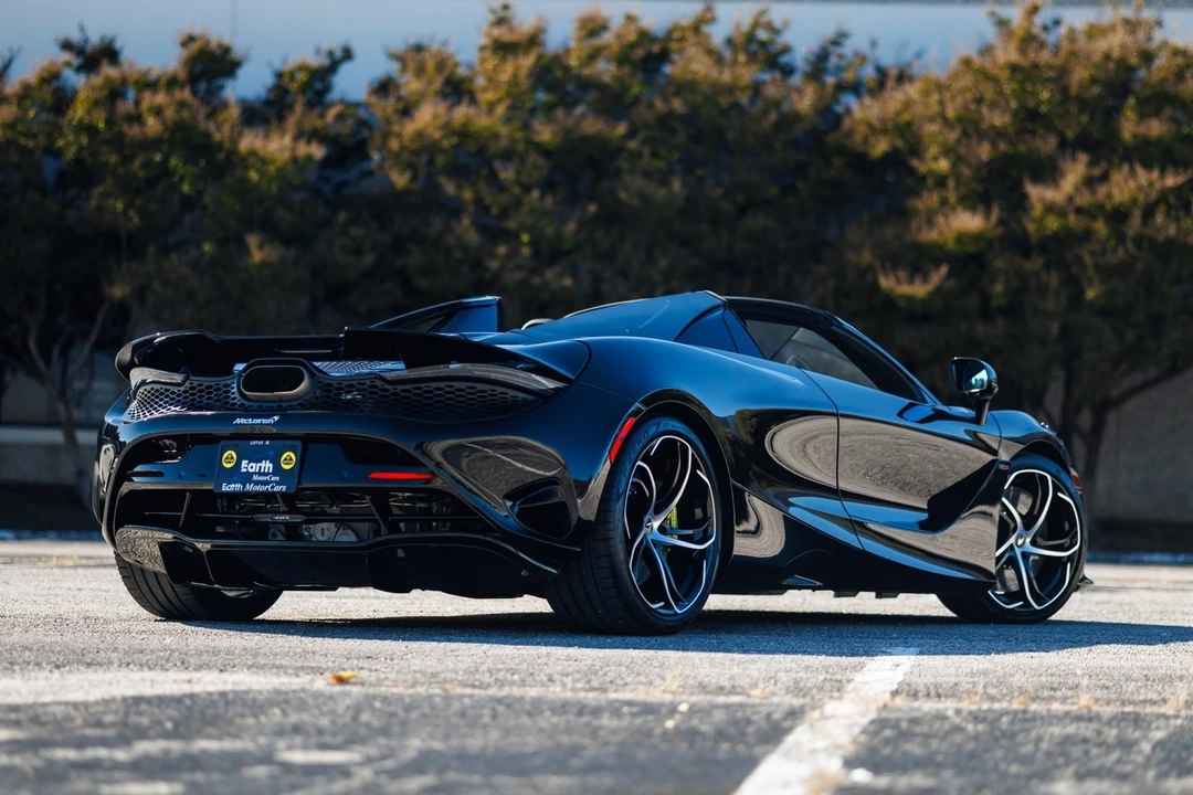 2024 McLaren 750S Spider - Image 12 of 12