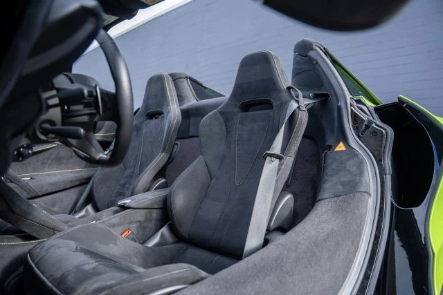 2024 McLaren 750S Spider - Image 3 of 21