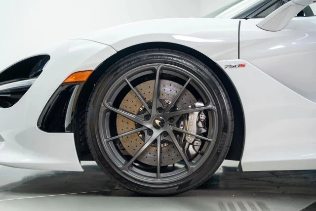 2024 McLaren 750S Spider - Image 5 of 21