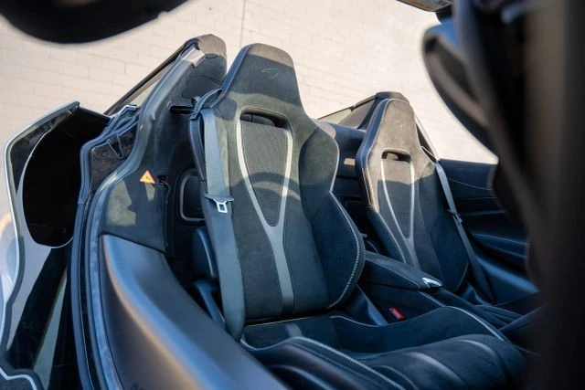 2024 McLaren 750S Spider - Image 21 of 21