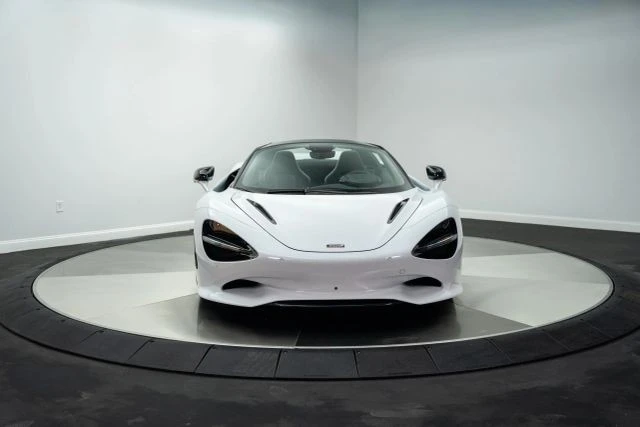 2024 McLaren 750S Spider - Image 20 of 21