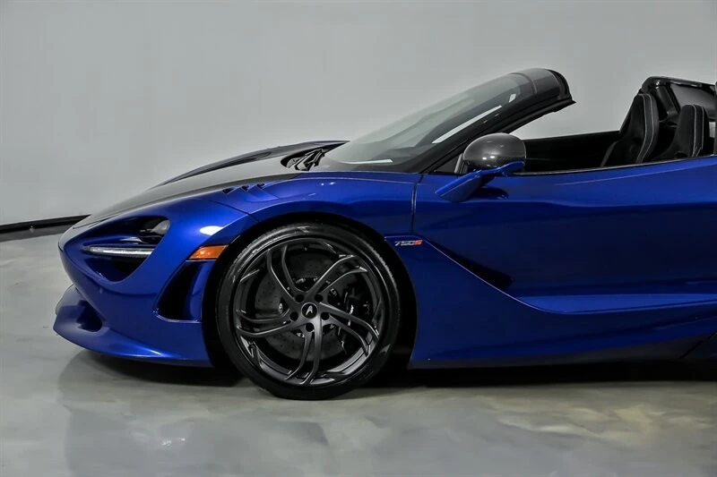 2024 McLaren 750S Spider - Image 8 of 21