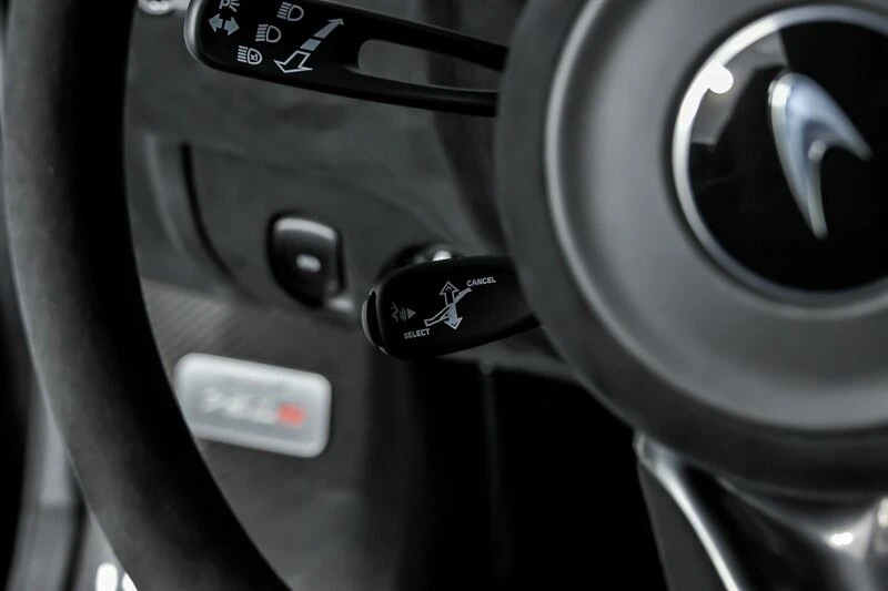 2024 McLaren 750S Spider - Image 31 of 31