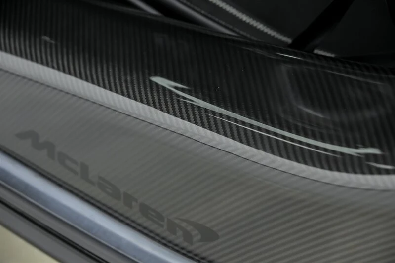 2024 McLaren 750S Spider - Image 27 of 31