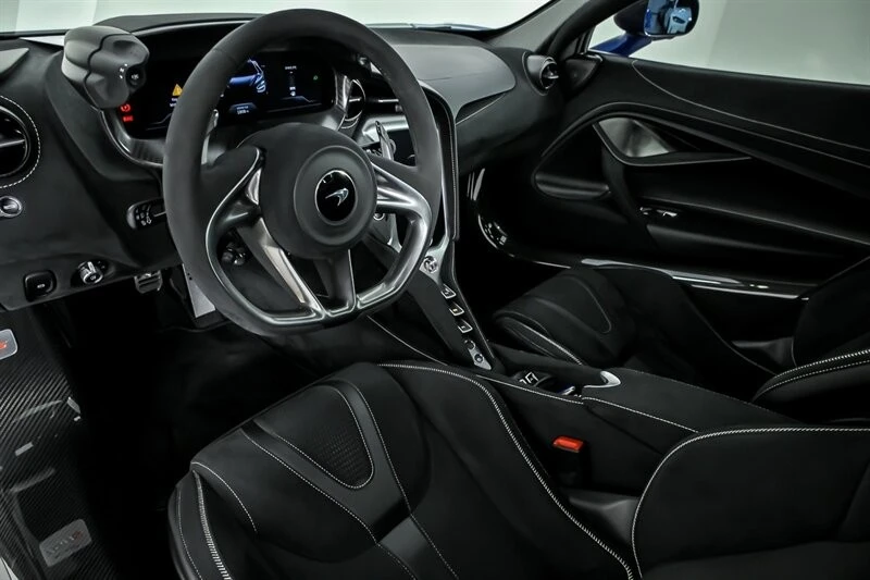 2024 McLaren 750S Spider - Image 22 of 31
