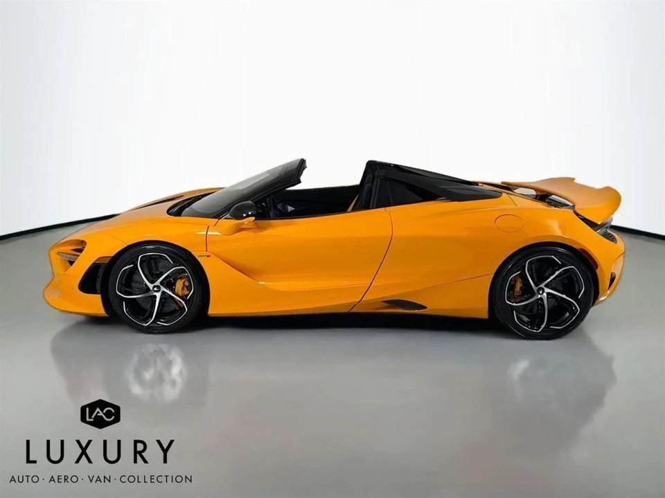 2024 McLaren 750S Spider - Image 8 of 12