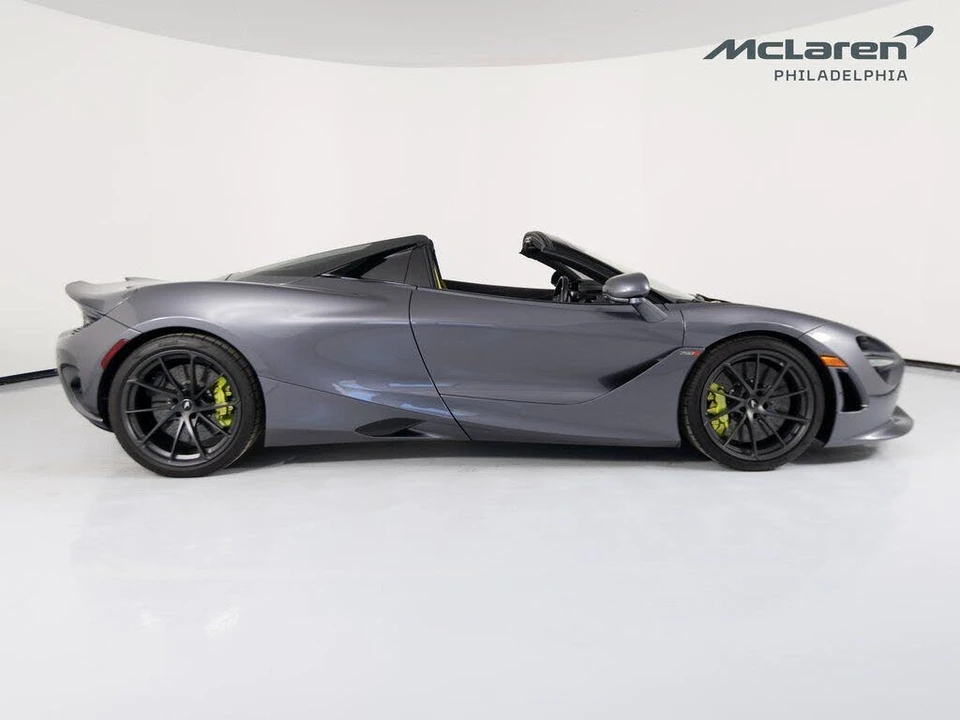 2024 McLaren 750S Spider - Image 8 of 31