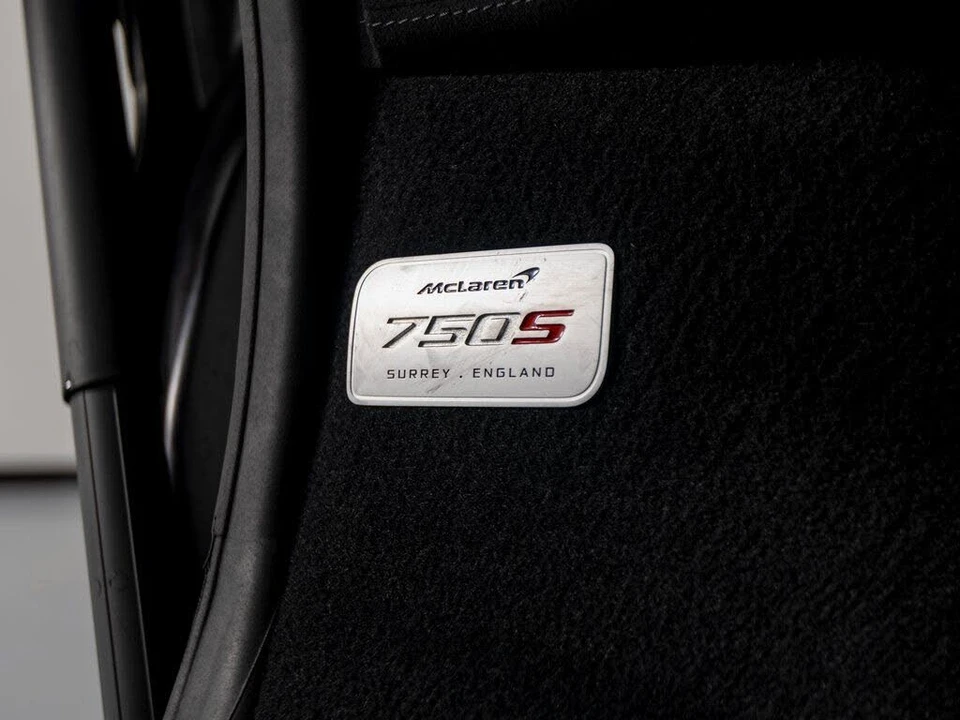 2024 McLaren 750S Spider - Image 26 of 31