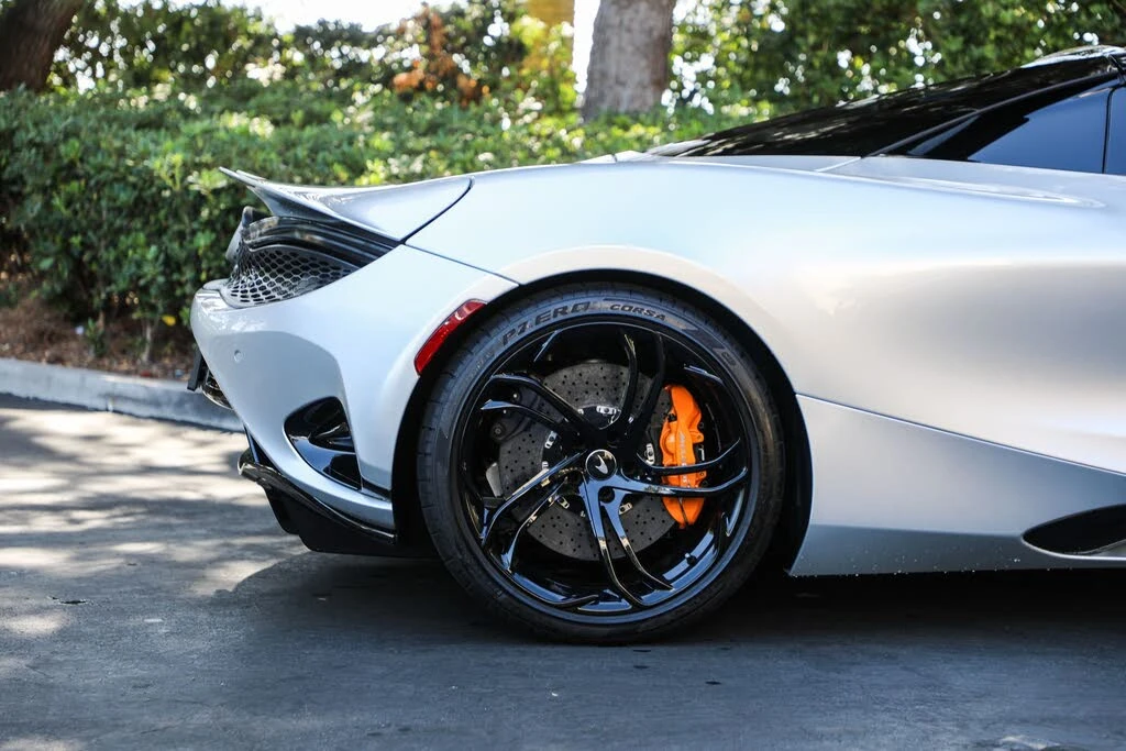 2024 McLaren 750S Spider - Image 4 of 28