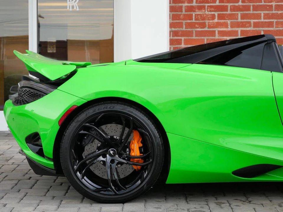 2024 McLaren 750S Spider - Image 22 of 31