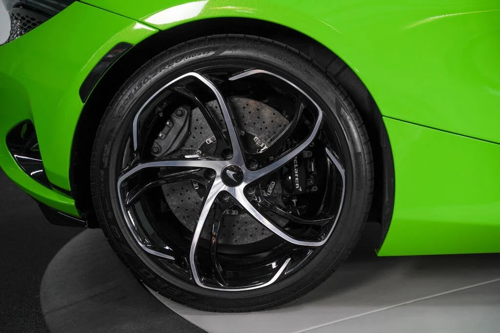 2024 McLaren 750S Spider - Image 25 of 31