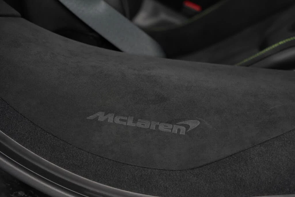 2024 McLaren 750S Spider - Image 28 of 31