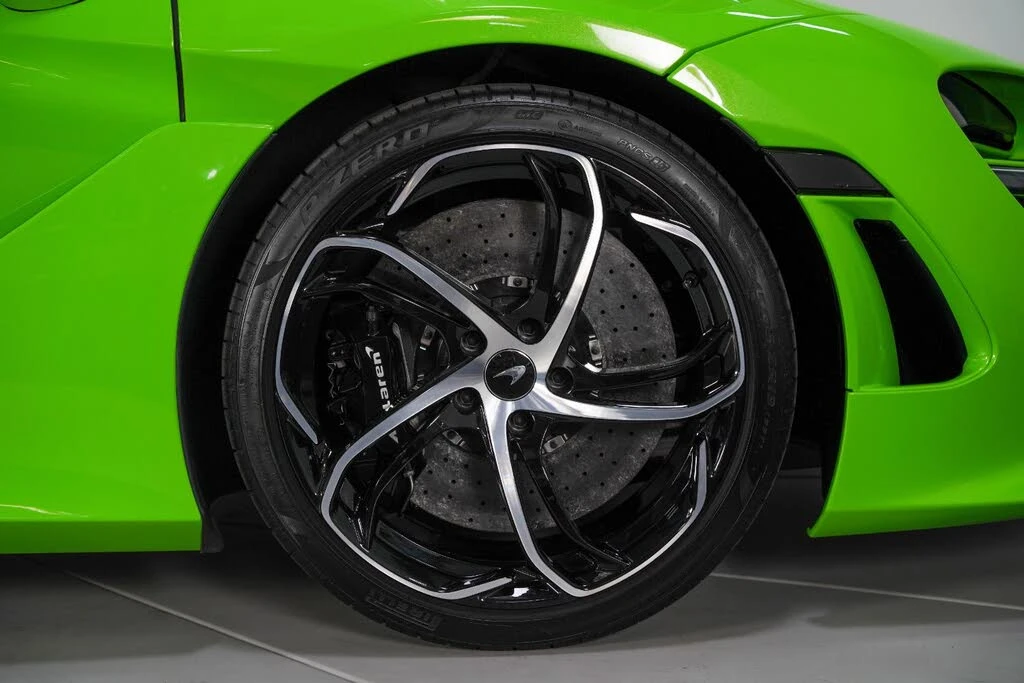 2024 McLaren 750S Spider - Image 26 of 31