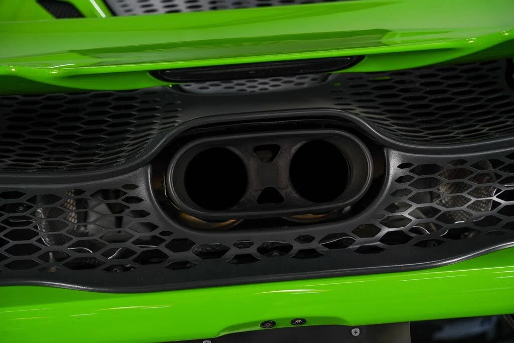 2024 McLaren 750S Spider - Image 21 of 31