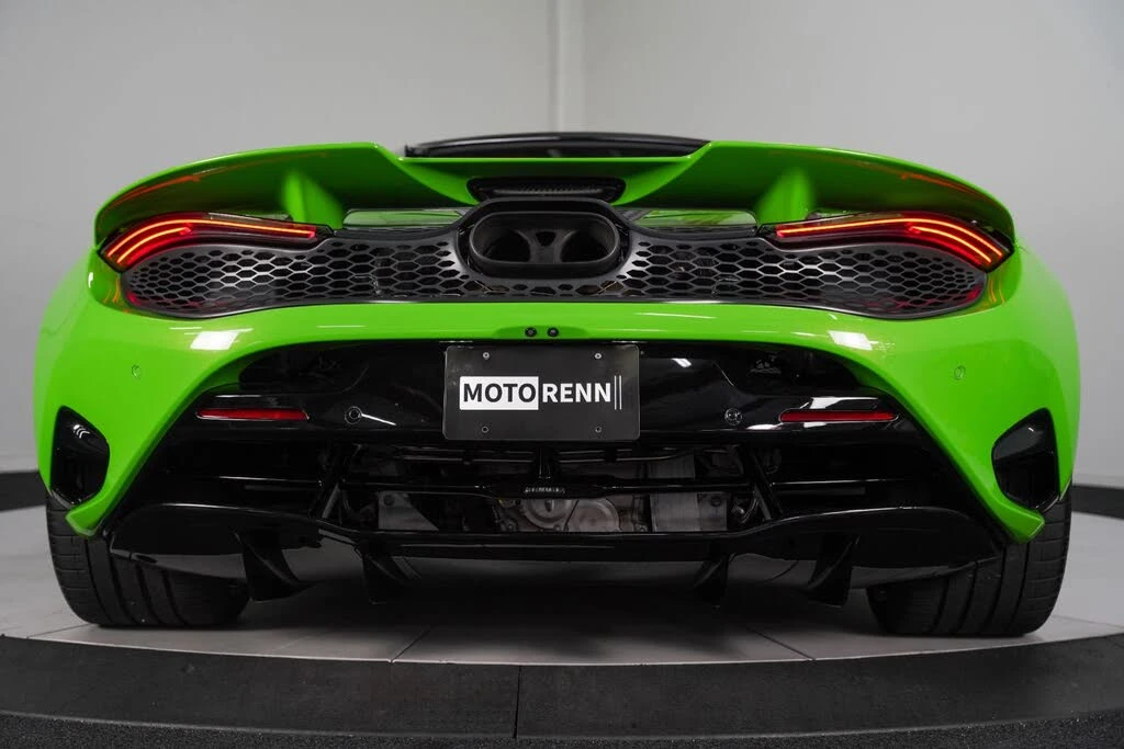 2024 McLaren 750S Spider - Image 24 of 31