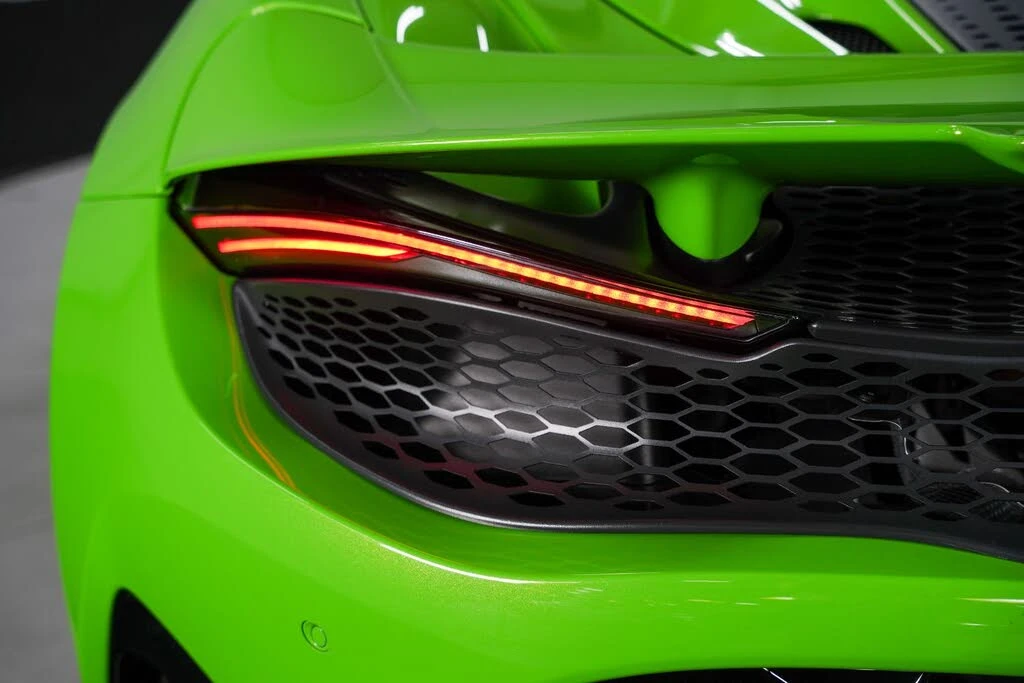 2024 McLaren 750S Spider - Image 20 of 31