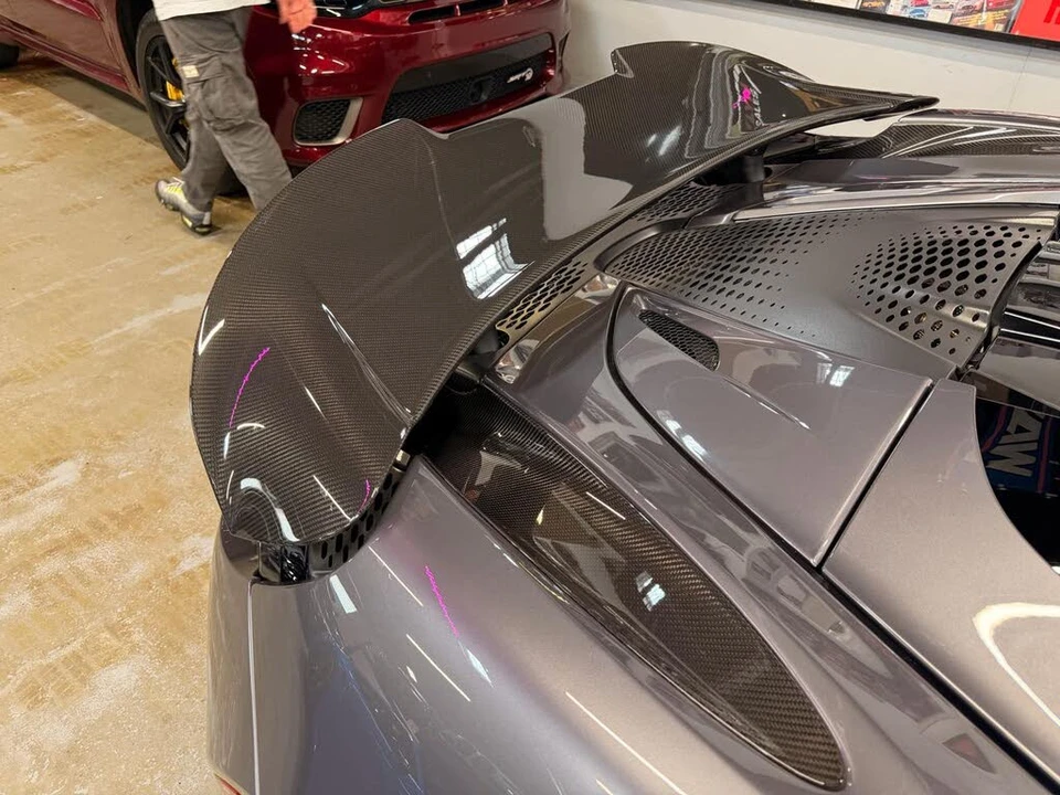2024 McLaren 750S Spider - Image 15 of 31