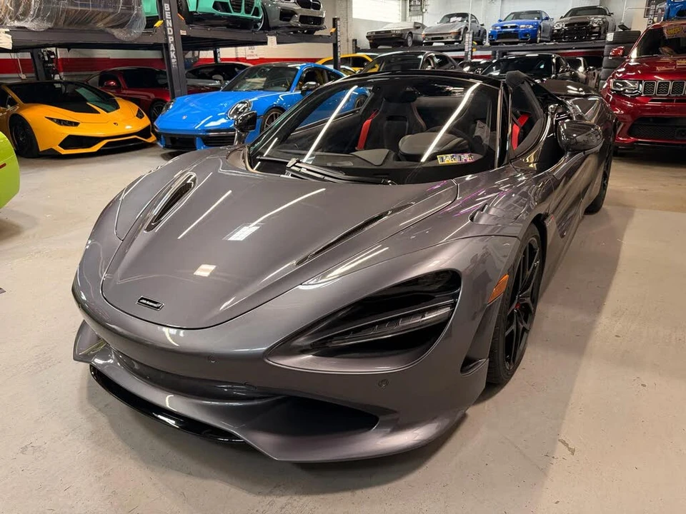 2024 McLaren 750S Spider - Image 11 of 31