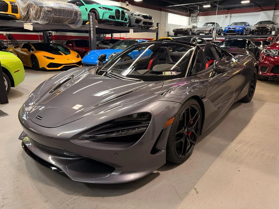 2024 McLaren 750S Spider - Image 10 of 31