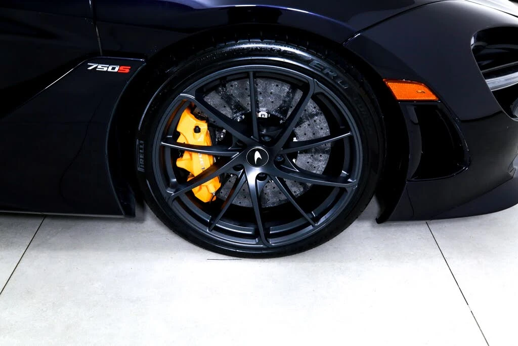 2024 McLaren 750S Spider - Image 24 of 31