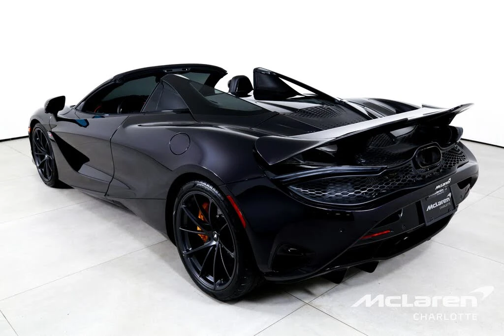 2024 McLaren 750S Spider - Image 8 of 31