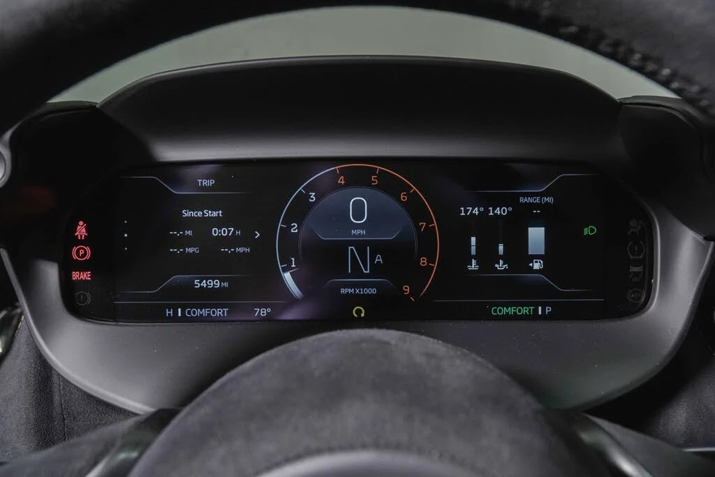2024 McLaren 750S Spider - Image 6 of 31