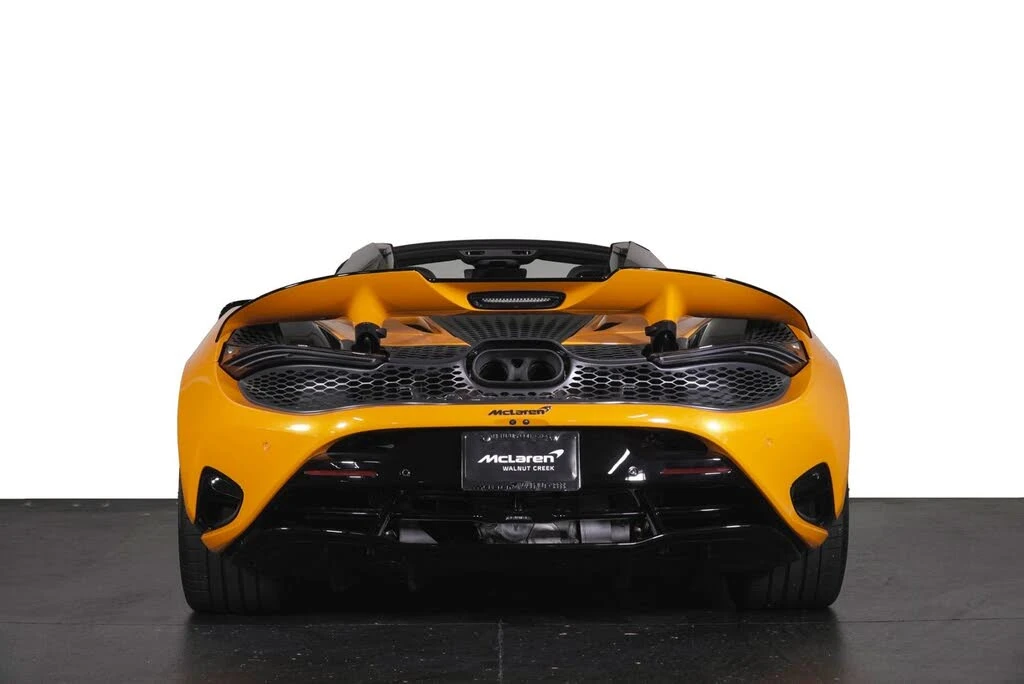 2024 McLaren 750S Spider - Image 30 of 31