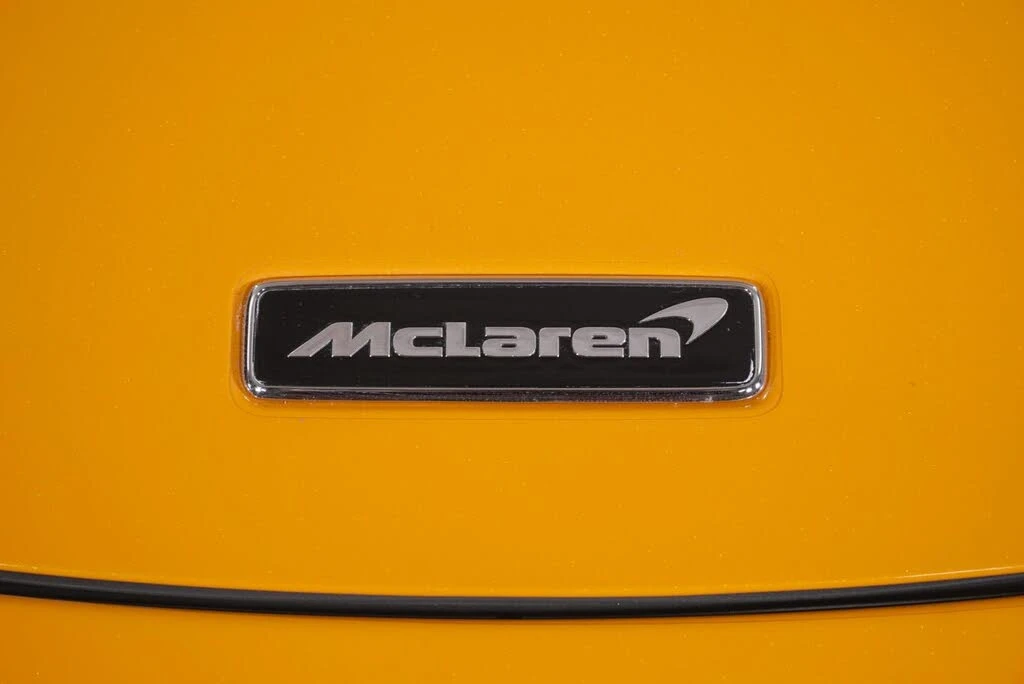 2024 McLaren 750S Spider - Image 16 of 31