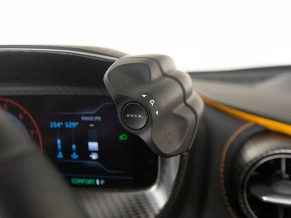 2024 McLaren 750S Spider - Image 21 of 31