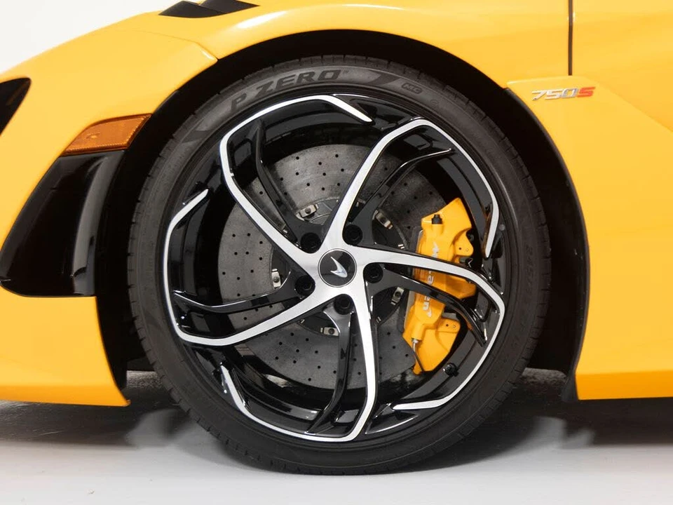 2024 McLaren 750S Spider - Image 10 of 31