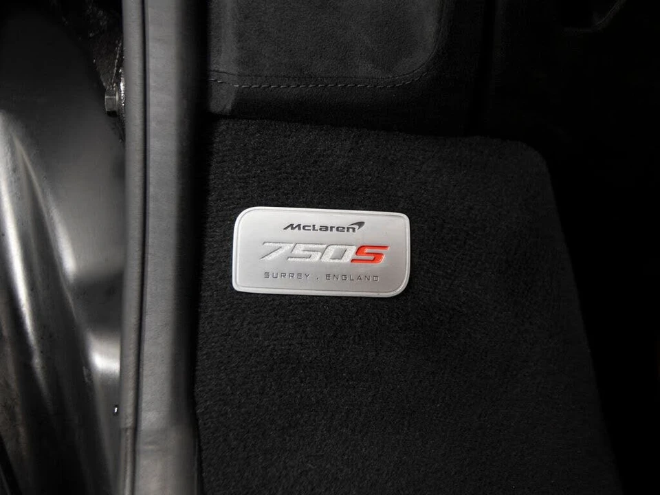2024 McLaren 750S Spider - Image 15 of 31