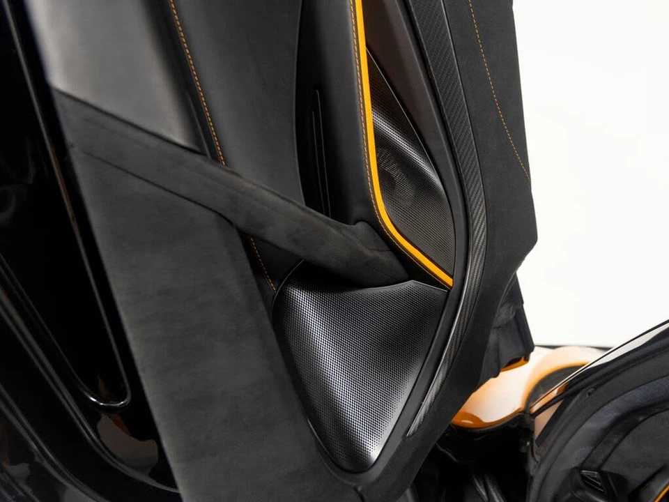 2024 McLaren 750S Spider - Image 13 of 31