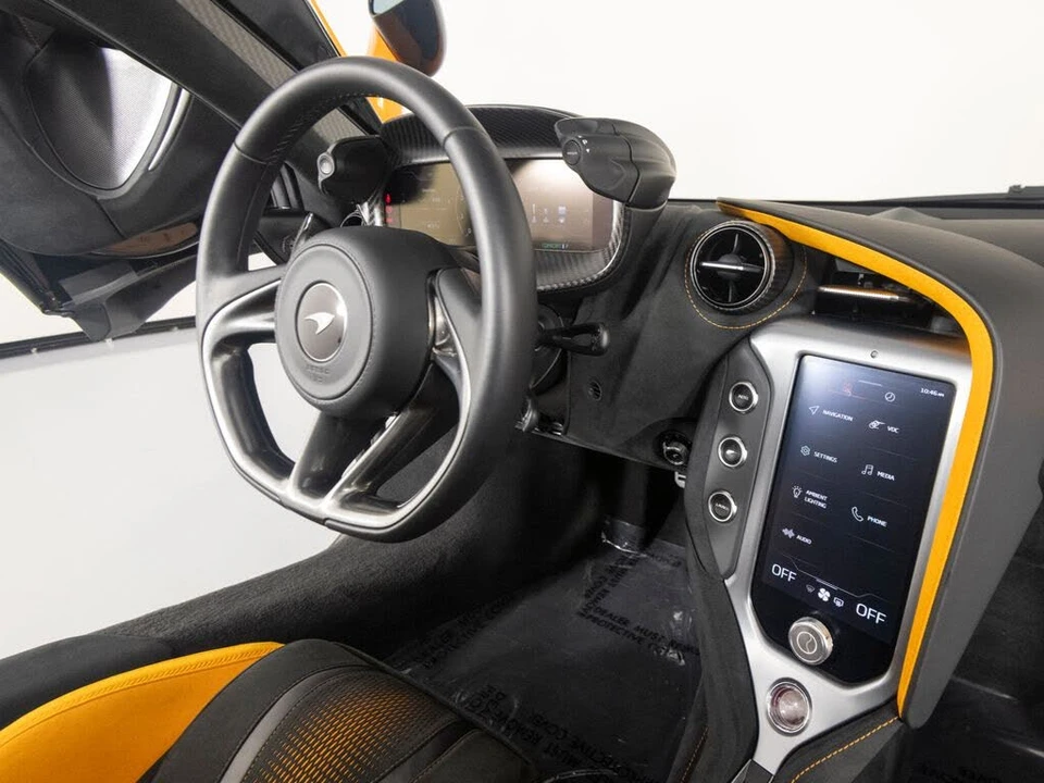 2024 McLaren 750S Spider - Image 30 of 31