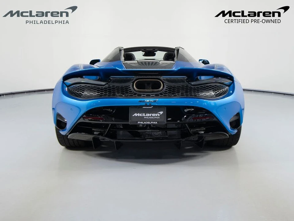 2024 McLaren 750S Spider - Image 7 of 31