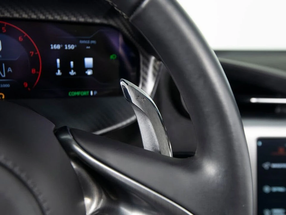 2024 McLaren 750S Spider - Image 21 of 31