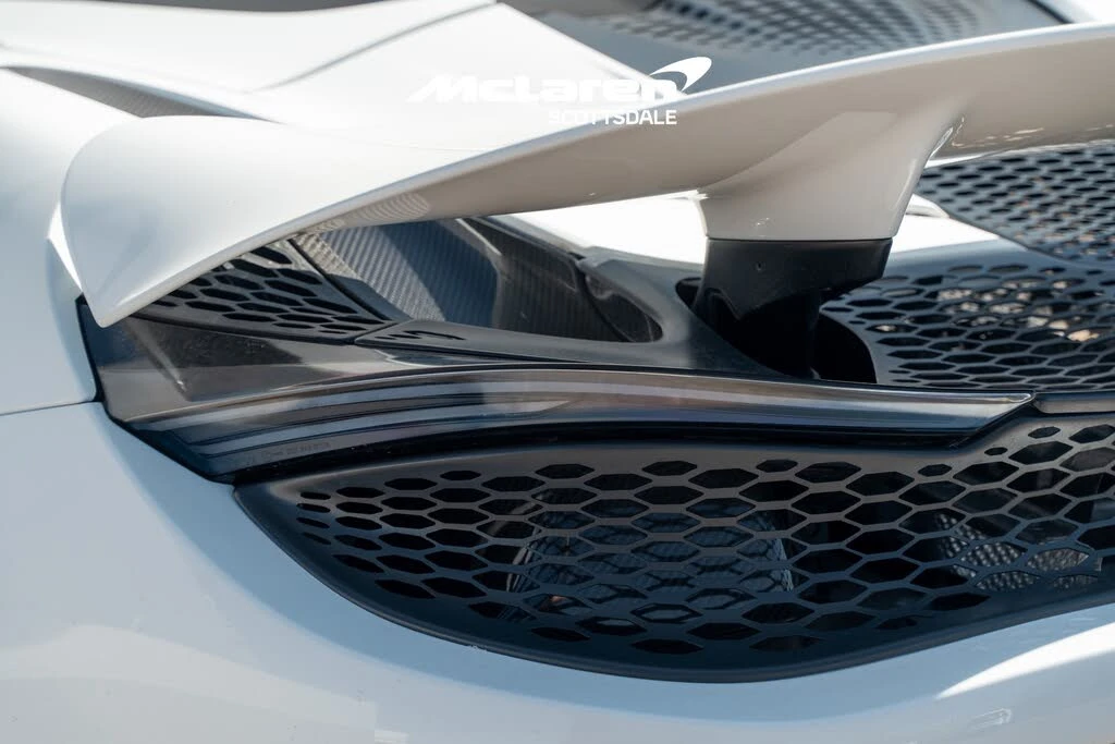 2024 McLaren 750S Spider - Image 28 of 31