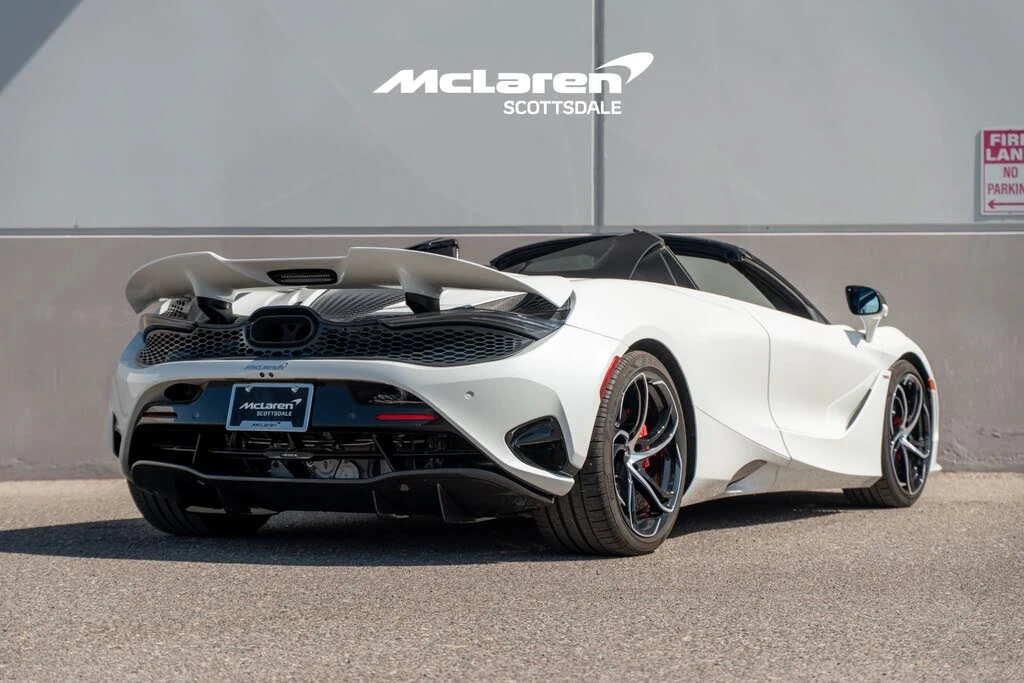2024 McLaren 750S Spider - Image 7 of 31