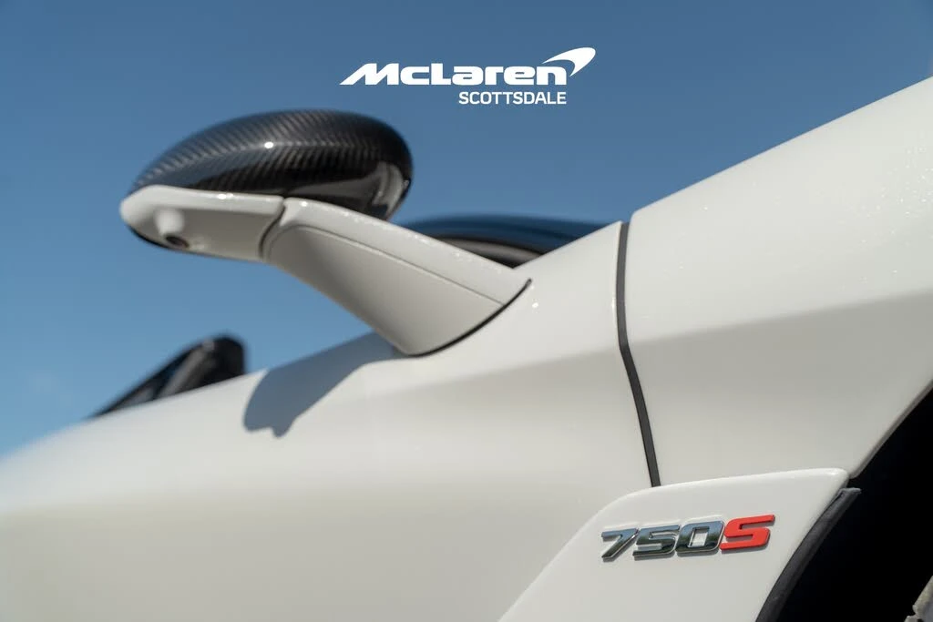 2024 McLaren 750S Spider - Image 25 of 31
