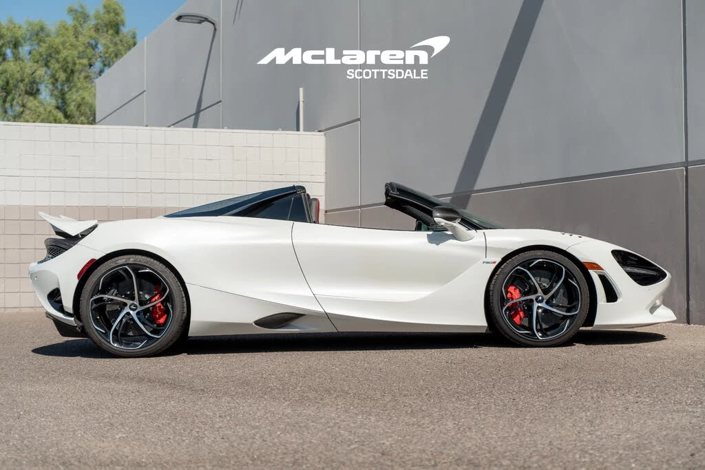 2024 McLaren 750S Spider - Image 8 of 31