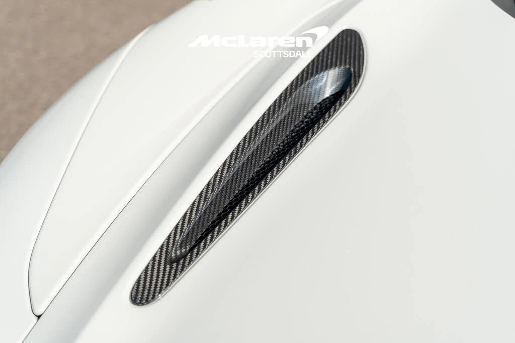 2024 McLaren 750S Spider - Image 22 of 31