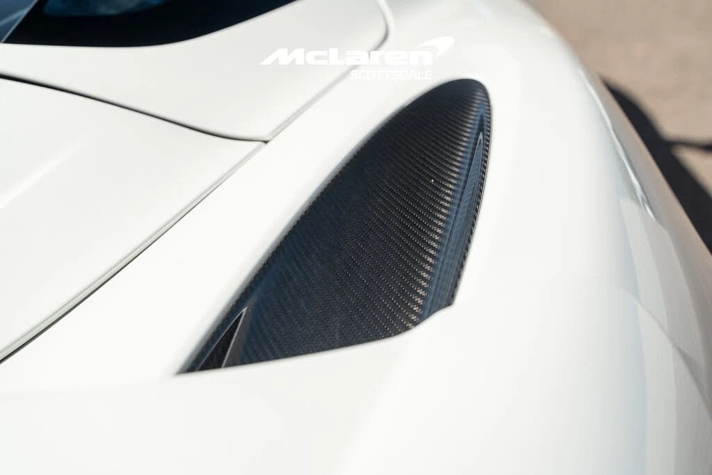 2024 McLaren 750S Spider - Image 26 of 31