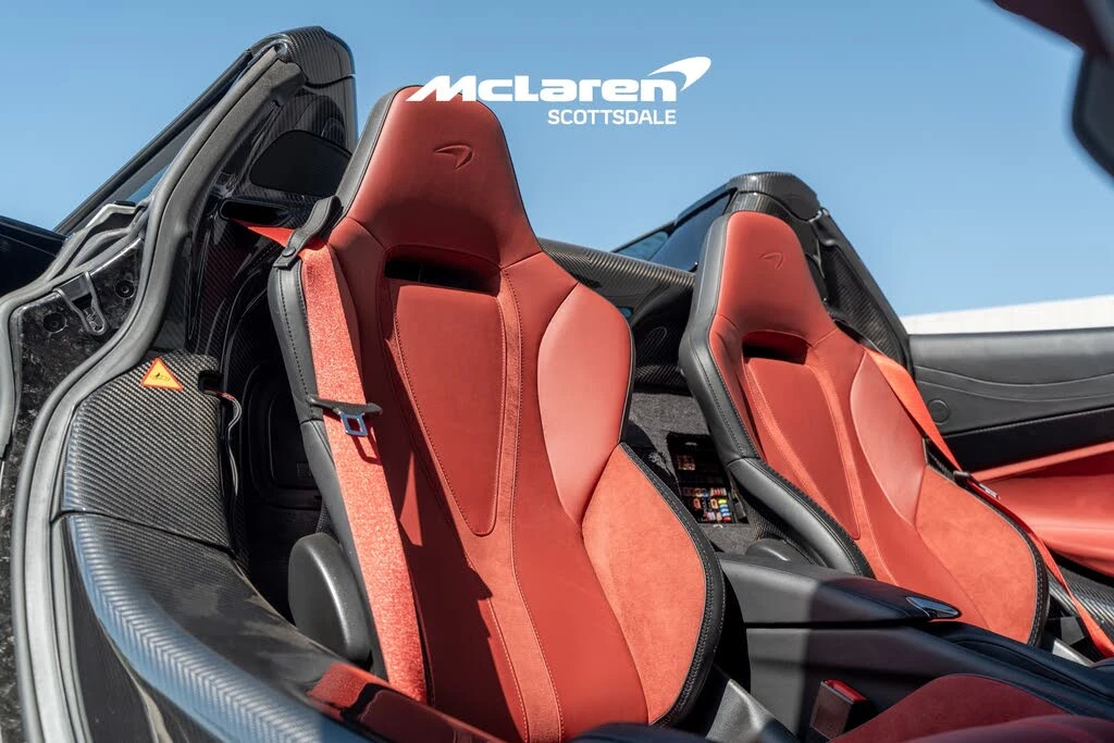2024 McLaren 750S Spider - Image 12 of 31