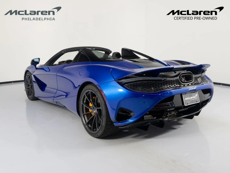 2024 McLaren 750S Spider - Image 4 of 31