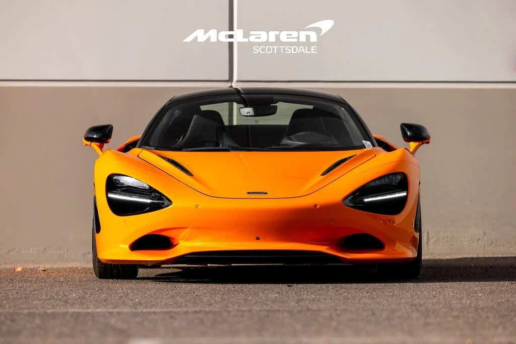 2024 McLaren 750S Spider - Image 14 of 31